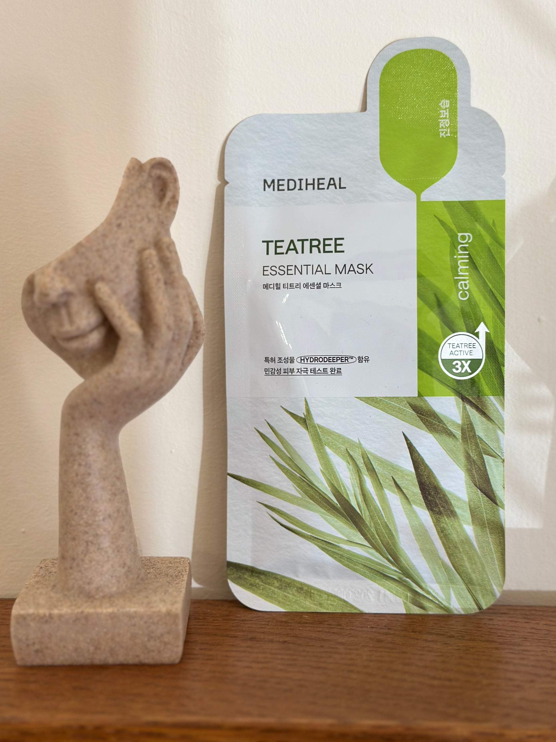 Mediheal Teatree essential mask